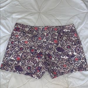 NEVER WORN ANN TAYLOR SHORTS